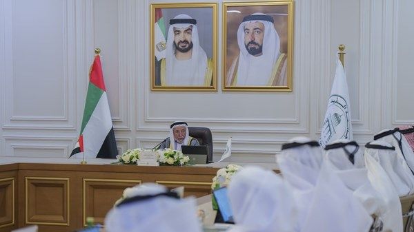 حاكم الشارقة يترأس اجتماع مجلس أمناء جامعة الذيد