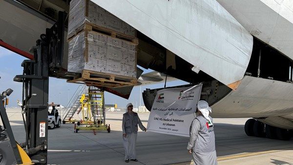 وصول طائرة المساعدات الإماراتية الـ21 إلى لبنان تحمل مواد طبية