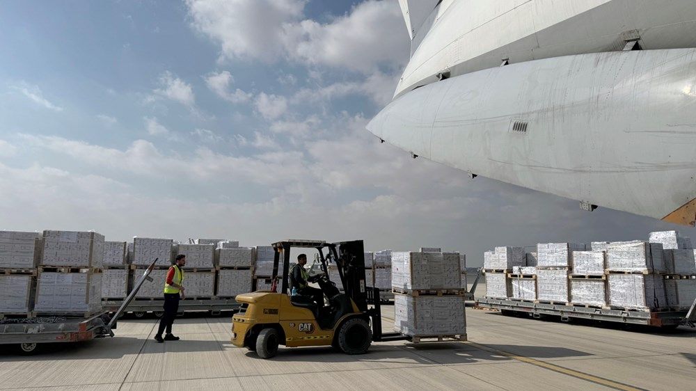 وصول طائرة المساعدات الإماراتية الـ21 إلى لبنان تحمل مواد طبية