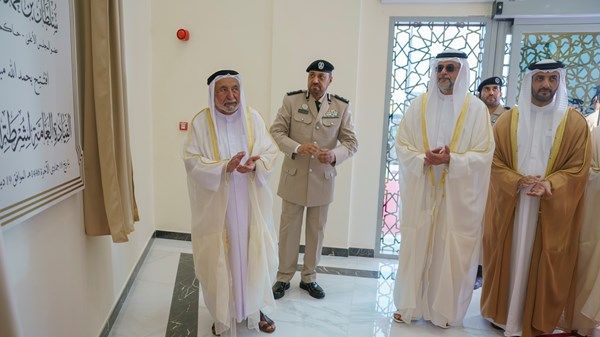 سلطان القاسمي يفتتح مبنى القيادة العامة لشرطة الشارقة