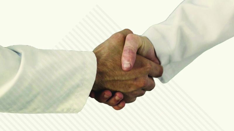 الامارات | «صحة أبوظبي» توسع نطاق «سندكم» لتشمل المقيمين في الإمارة