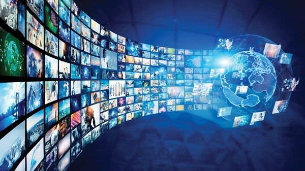 الإعلام والذكاء الاصطناعي.. تغطية الأزمات وثورة الخوارزميات