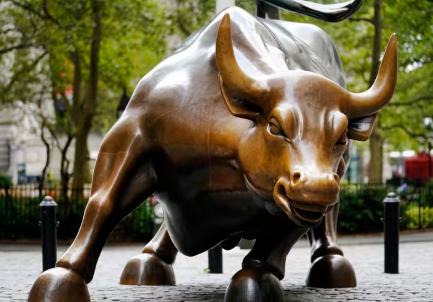 هل الانخفاض الحالي في سوق الكريبتو: مجرد تصحيح طبيعي أم انتهاء للموجة الصاعدة؟