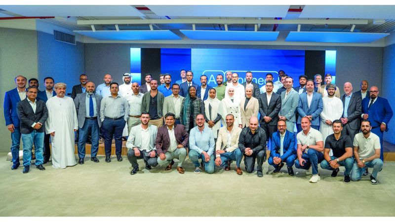 الامارات | 60 رائد أعمال وشركة ناشئة في «حوار الذكاء الاصطناعي»