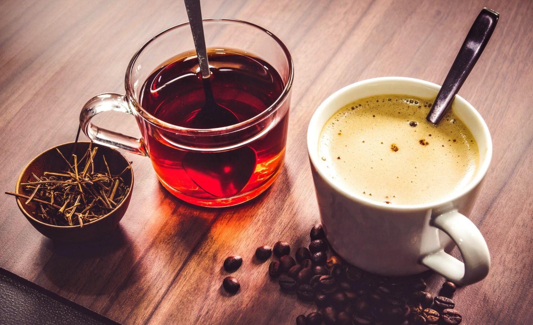 الامارات | كيف يغير الكافيين المحلى إيقاعات النوم؟