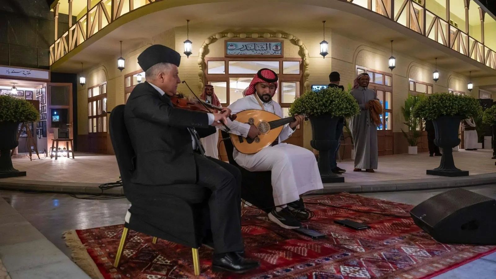 مهرجان "بين ثقافتين" .. انعكاس لجلسة محمد بن سلمان والسوداني في العلا