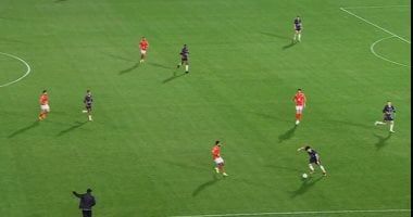 الأهلي يتعادل مع شباب بلوزداد الجزائري 1 - 1 فى الشوط الأول