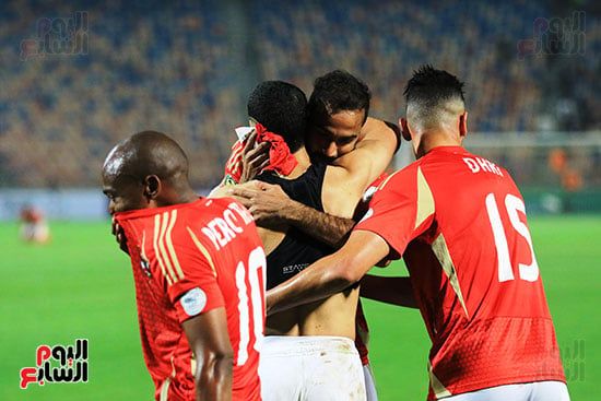 نزول كهربا وخروج وسام أبو علي من مباراة الأهلى وشباب بلوزداد