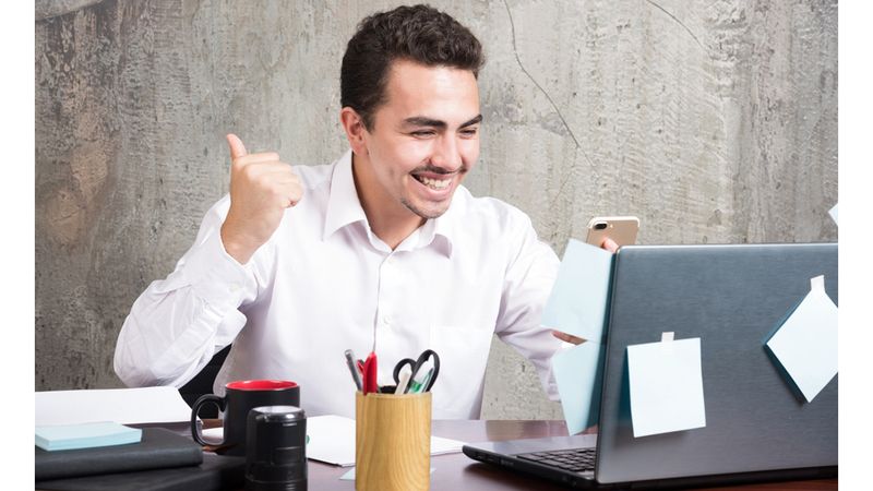 الامارات | 6 طرق للتعامل مع ضغوط العمل