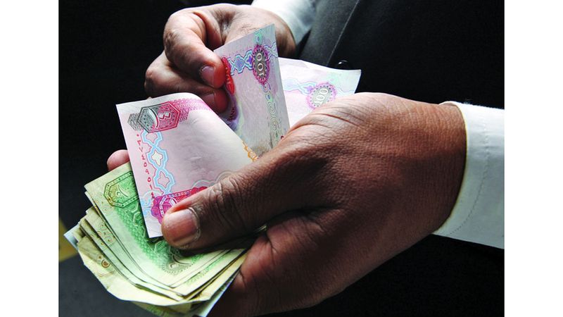 الامارات | موكل يحصل على 250 ألف درهم تعويضاً.. ويتهرب من أتعاب المحاماة