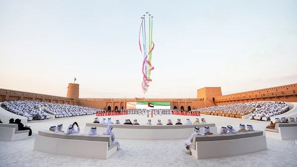 «الأعراس الجماعية».. المستقبل بلا أعباء