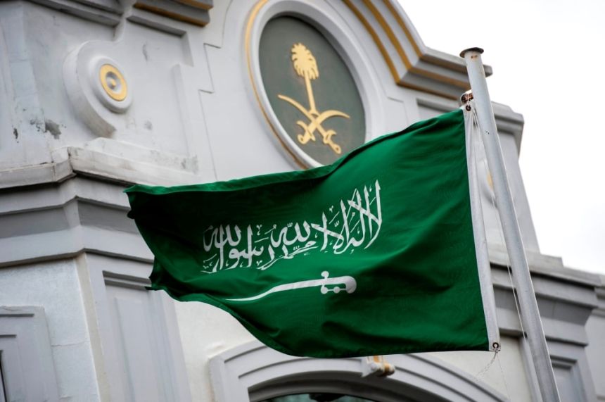 السفارة في فيينا تخطر رعاياها ببدء العطلة غدًا