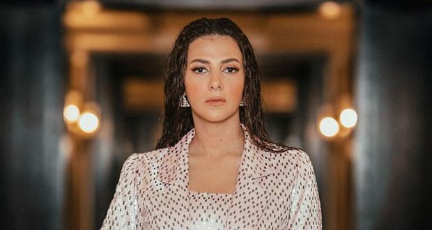 دنيا سمير “مكسرة الدنيا” في موسم الرياض