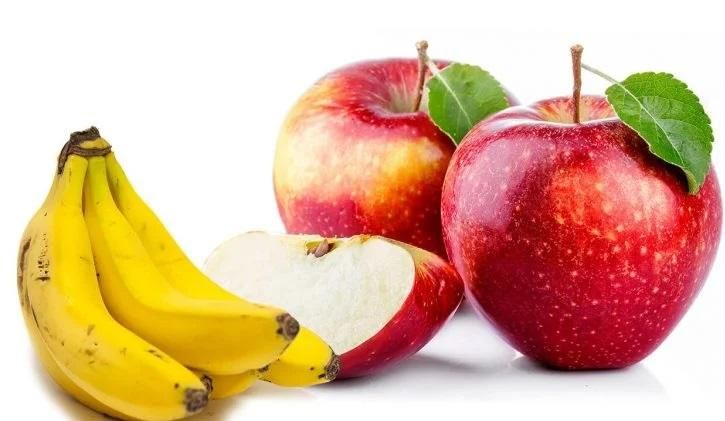 الامارات | التفاح والموز.. فاكهتا "العمر المديد"