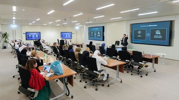 جامعة محمد بن زايد للذكاء الاصطناعي تطرح ماجستير الذكاء الاصطناعي التطبيقي