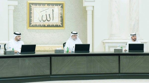 ولي عهد الشارقة يترأس اجتماع المجلس التنفيذي