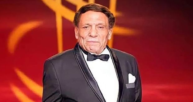 فنانة شهيرة تثير الجدل بانتقادها لأعمال عادل إمام