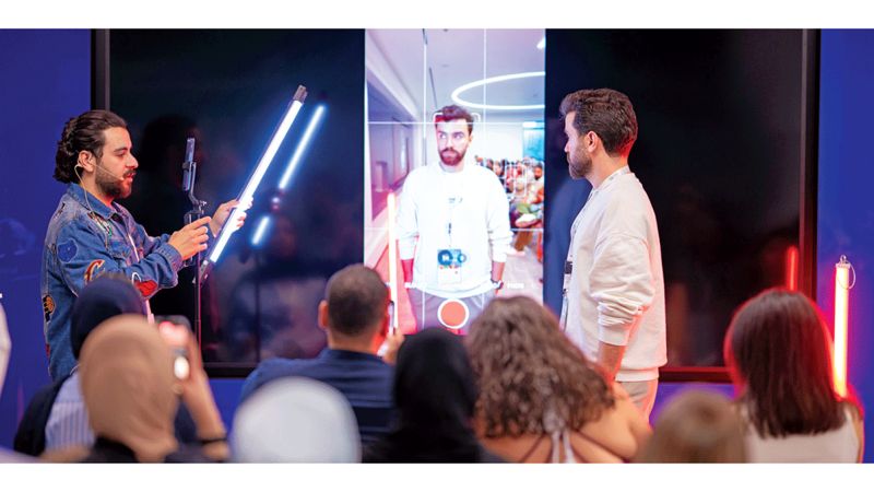 الامارات | «قمة المليار متابع»..30 ورشة تدريبية لخبراء من كبرى الشركات ومشاهير «التواصل»