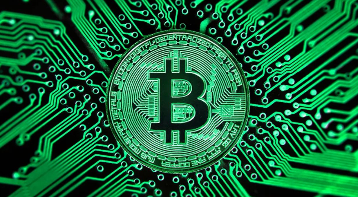 سوق العملات المشفرة ينتعش ويرتفع بـ 100 مليار دولار مع صعود البيتكوين إلى مستوى 98 ألف دولار