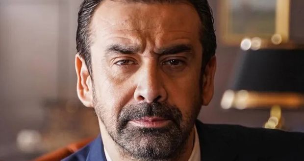 مفاجأة كريم عبد العزيز في “الباشا”