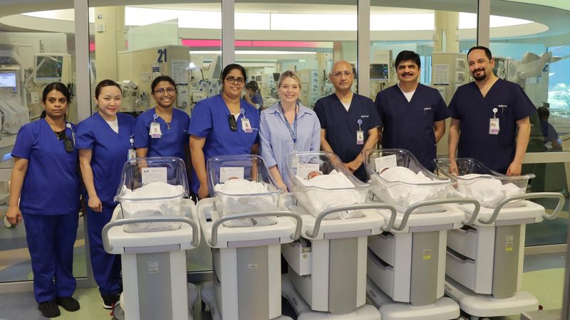 الامارات | ولادة 5 توائم في مدينة شخبوط الطبية