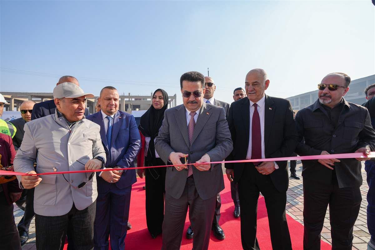 السوداني يفتتح مشروعا جديدا في بغداد (صور)