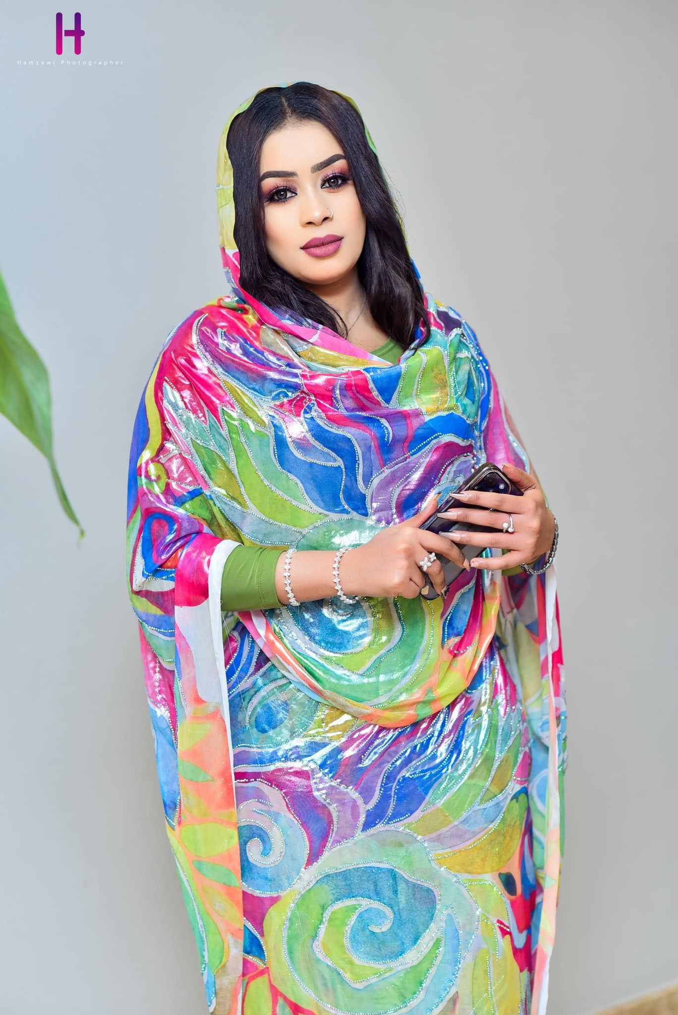 شاهد بالصور.. الفنانة إيمان الشريف تبهر جمهورها بجلسة تصوير جديدة