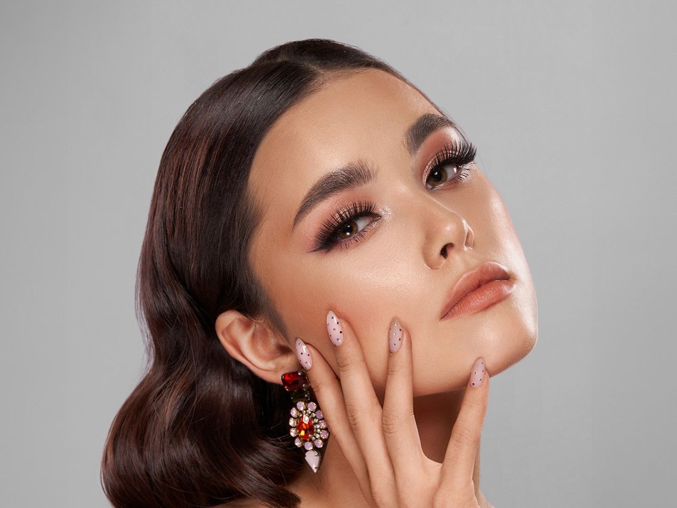 رموش أكثر طولاً وكثافة.. اكتشفي فوائد زيت التين الشوكي لجمالك الطبيعي