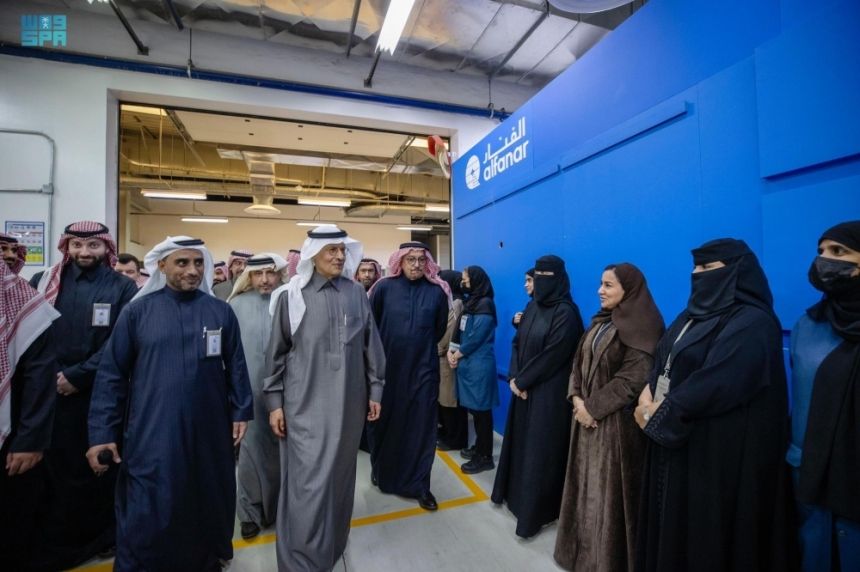 تفاصيل زيارة وزير الطاقة للمدينة الصناعية في الرياض