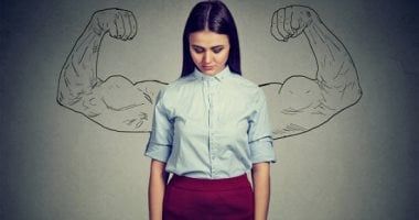 طالع الأبراج: 4 أبراج تعانى من ضعف الثقة بالنفس.. مش هتصدق مين