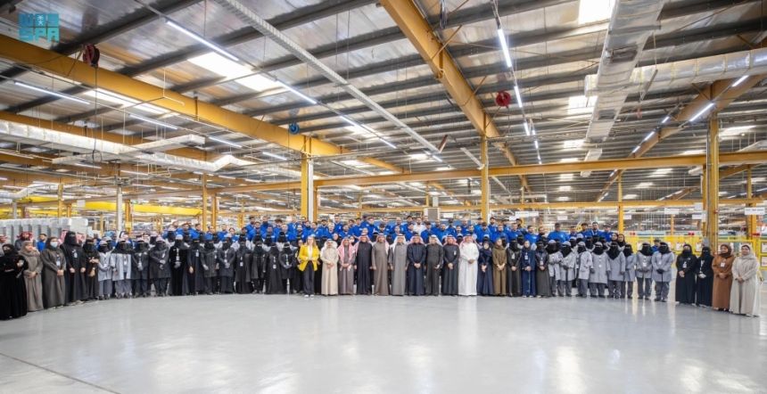 تفاصيل زيارة وزير الطاقة للمدينة الصناعية في الرياض