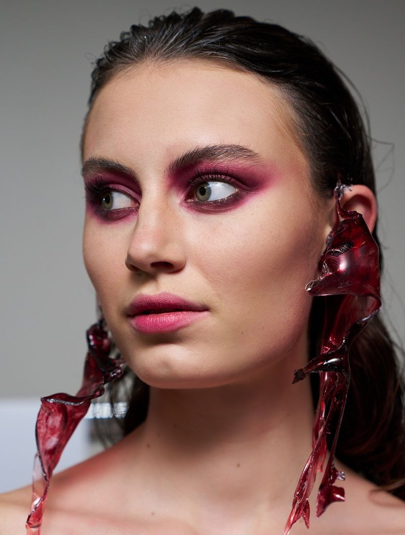 حصاد 2024: صيحات رسومات العيون الأكثر رواجاً في عالم الجمال