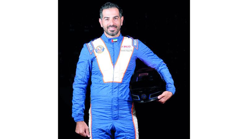 الامارات | الفهيم يقود زورق فيكتوري في مونديال «فورمولا1»
