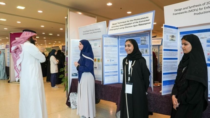 بـ180 مشروعًا مميزًا.. 200 طالب يتأهلون لعرض مشاريعهم في "إبداع"