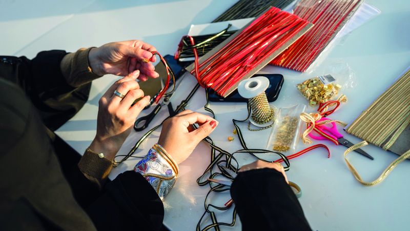 الامارات | «شِتَانا في حتّا» يجمع زواره على طاولة الإبداع