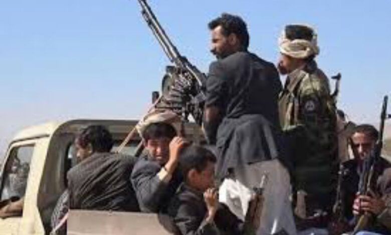 توترات في صنعاء.. حصار حوثي مشدد على منزل أحد مشائخ الحدا