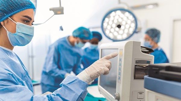 الإمارات.. الأولى عالمياً في 11 مؤشراً صحياً