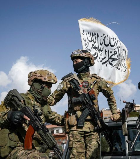 أول عرض عسكرى للفصائل المسلحة بقيادة أحمد الشرع فى سوريا.. فيديو وصور