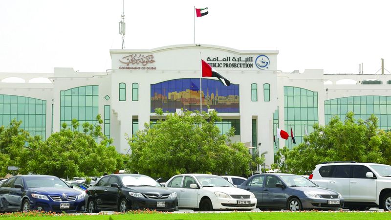 الامارات | دبي تحبط مخططين إجراميين دوليين لغسل أموال بـ 641 مليون درهم