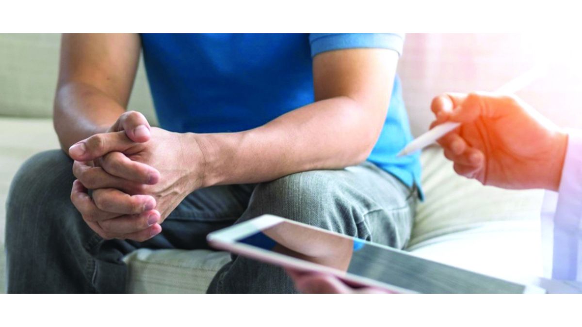 الامارات | متعافون: المخدرات.. «رحلة موت»