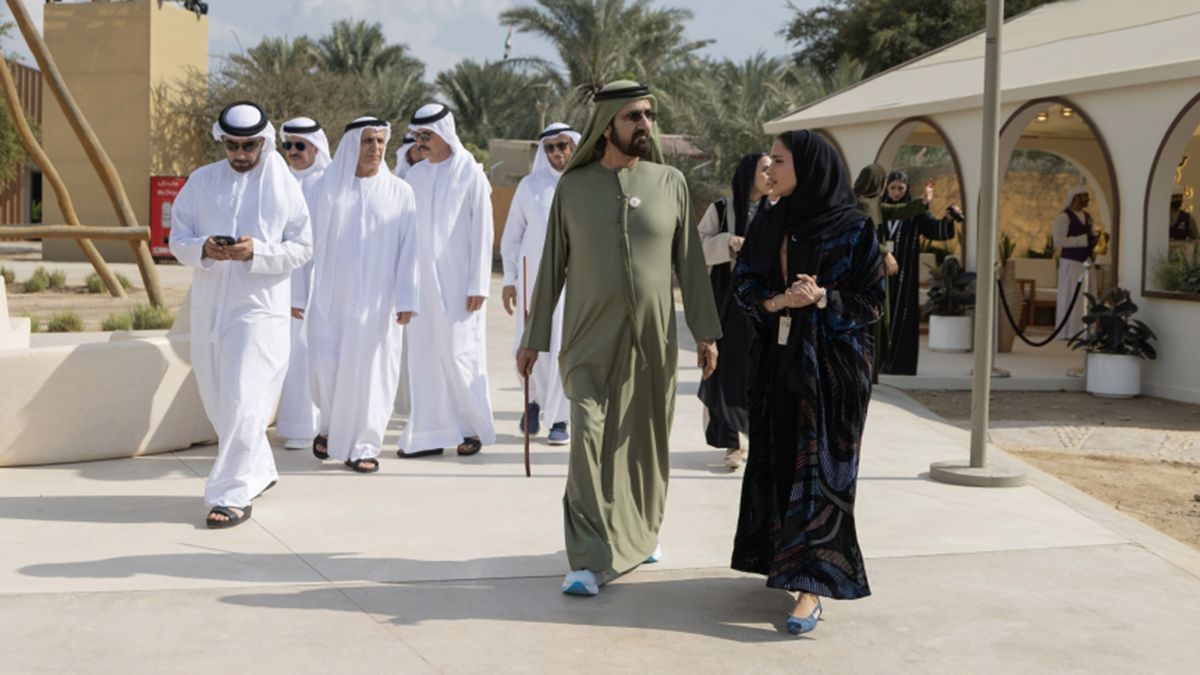 الامارات | محمد بن راشد يطّلع على سير العمل في مشروعات حتا التطويرية