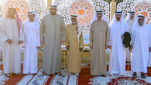 حاكم أم القيوين وولي عهده يحضران أفراح الكتبي والغفلي