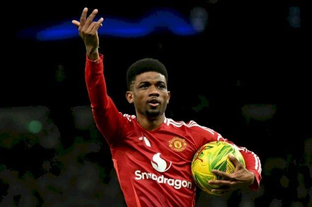 بطولة إنكلترا: ديالو يريد "كتابة التاريخ" مع يونايتد المتعثر