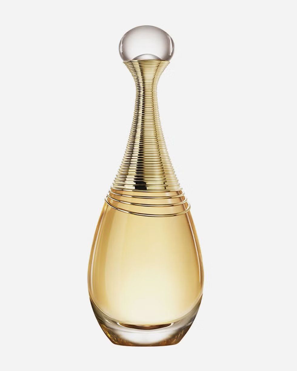 حصاد 2024: جولة حول أهم العطور النسائية التي تركت أثراً كبيراً