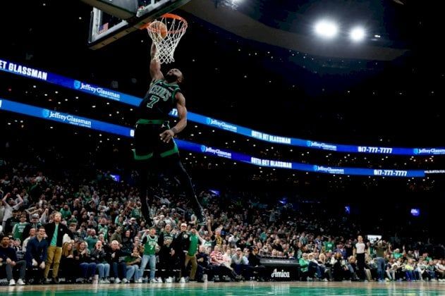 دوري أن بي ايه: براون يتألق ويقود سلتيكس إلى الفوز على بايسرز