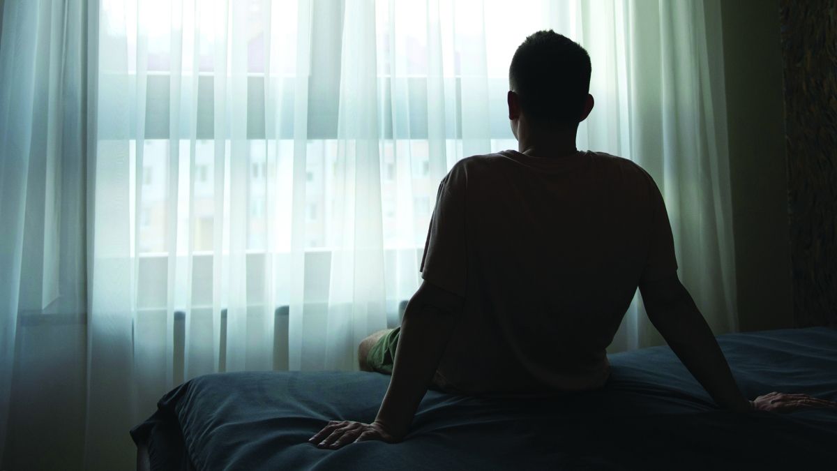 الامارات | معالجو التعاطي يكسرون «حلقة الإدمان».. بلمسة إنسانية