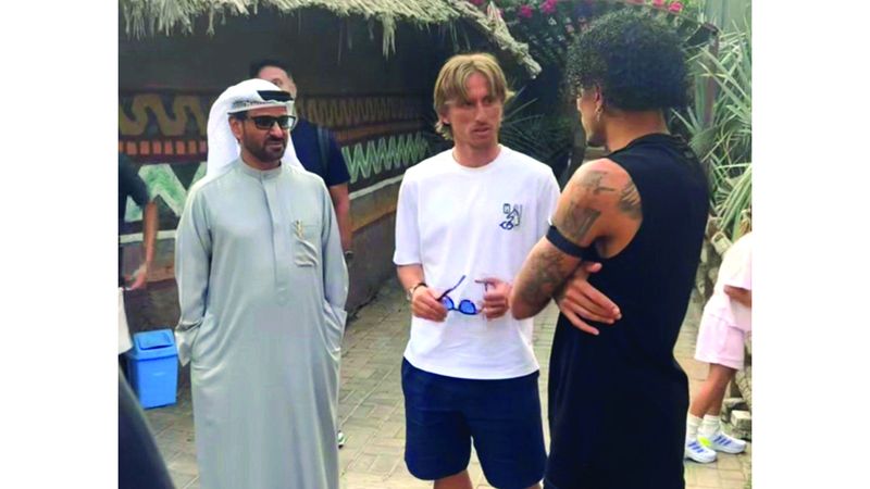 الامارات | صحيفة إسبانية: يامال يمضي أوقاتاً رائعة في الأماكن الترفيهية بدبي