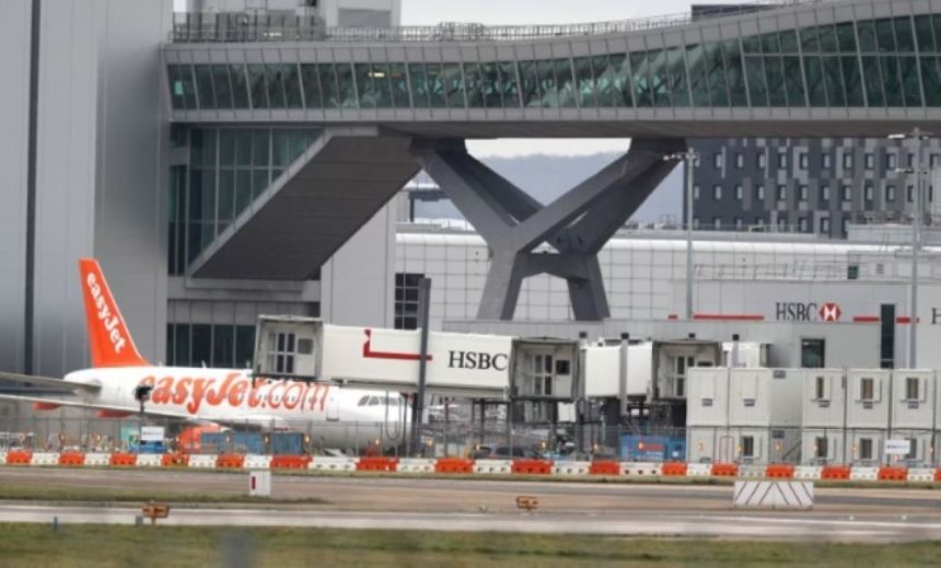 اضطرابات وتأخيرات في حركة الطيران البريطانية.. لهذا السبب