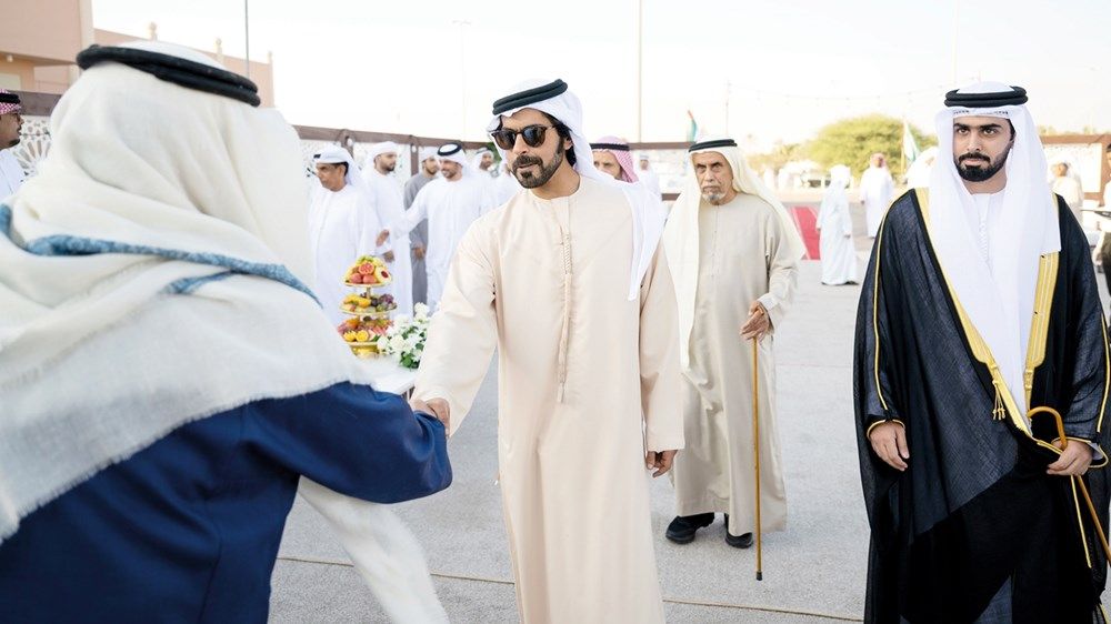 خليفة بن طحنون يحضر حفل استقبال بمناسبة زفاف سالم جمعة المهيري
