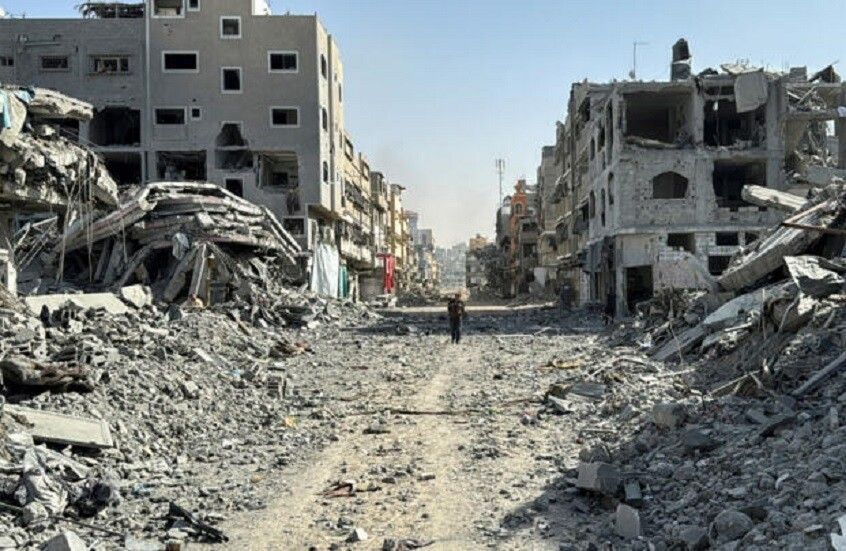 الخليج اليوم .. وزير خارجية قطر يبحث تطورات مفاوضات غزة مع قيادة "حماس" في الدوحة